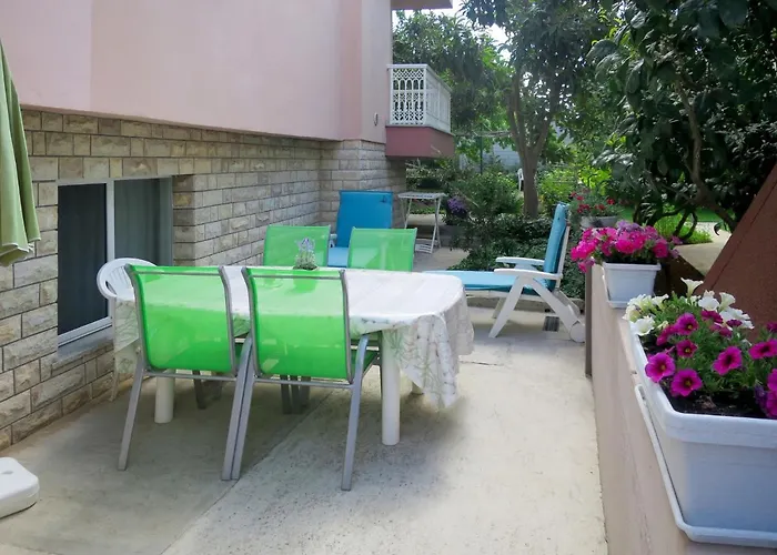 Catarina-2 By Interhome *