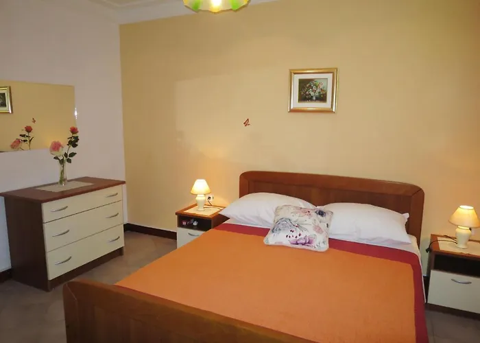 Appartement Catarina-2 By Interhome